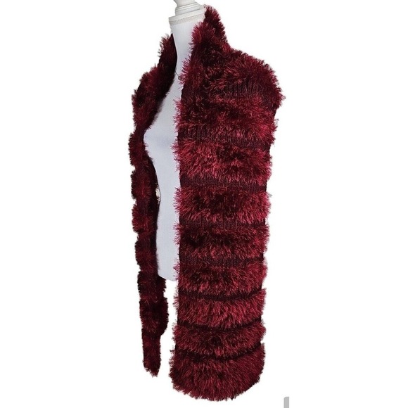 Handmade Burgundy Red Knit Shaggy/Fluffy Scarf Ling Made to Order. - Picture 11 of 12
